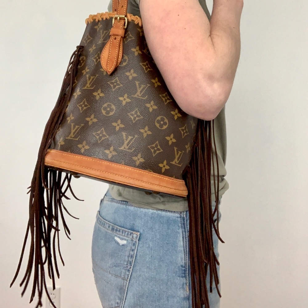 Authentic Louis Vuitton canvas bucket bag